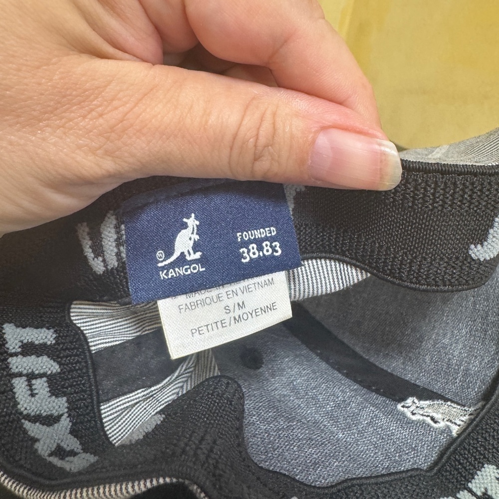 Kangol Flexfit Baseball Cap Stripe Check Gray Logo S/M - Picture 4 of 6